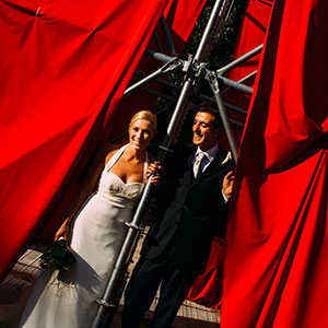 fotografia di matrimonio: Alessandro Zingone, sposi nel rosso